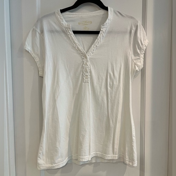 🌿White Maurice’s Tiny V-Neck Ruffle T-Shirt Size Large - Picture 5 of 7